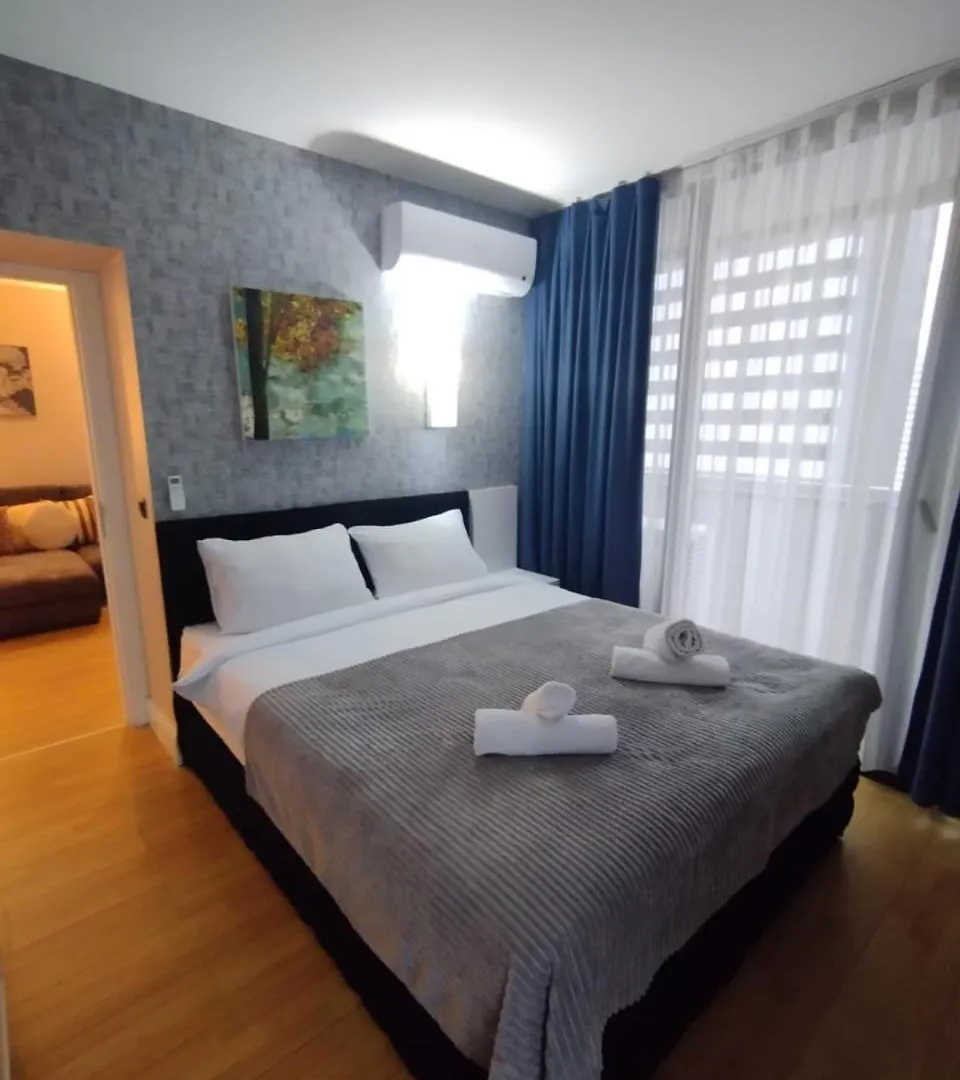 Black Sea Breeze Apartment Batumi 0*,